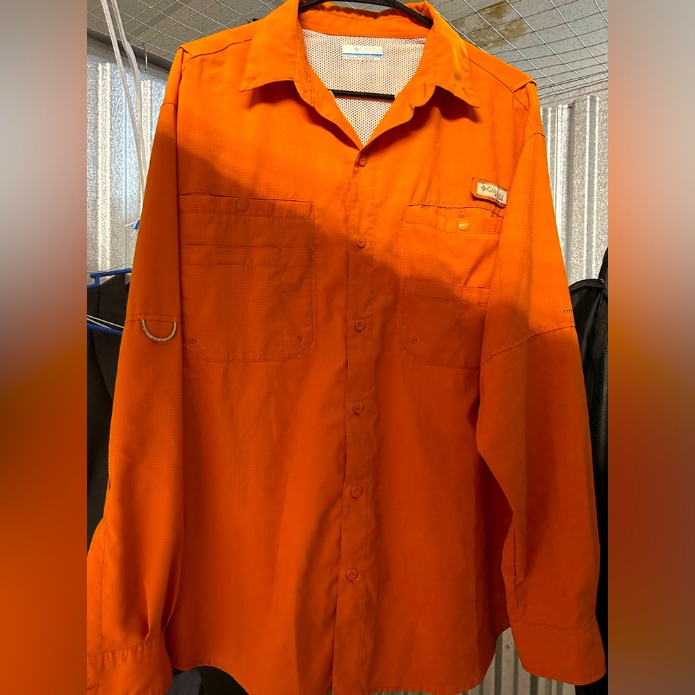 Columbia sportswear short sleeve PFG men’s neon orange shirt size M like new